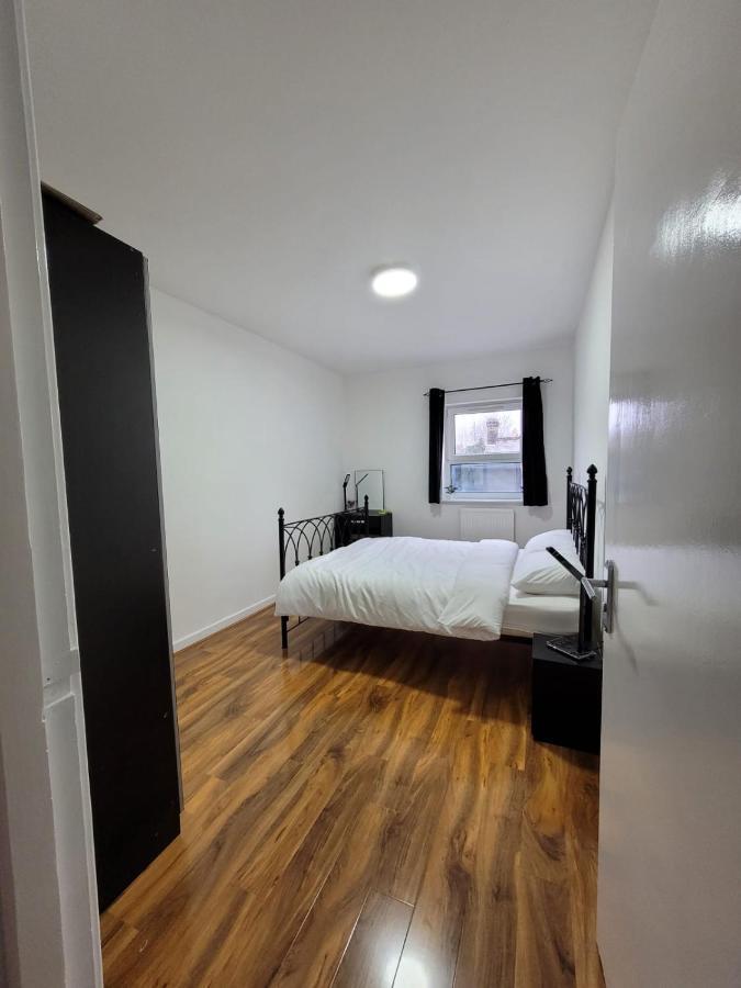 Stunning 1 Bedroom Apartment In London Eksteriør billede